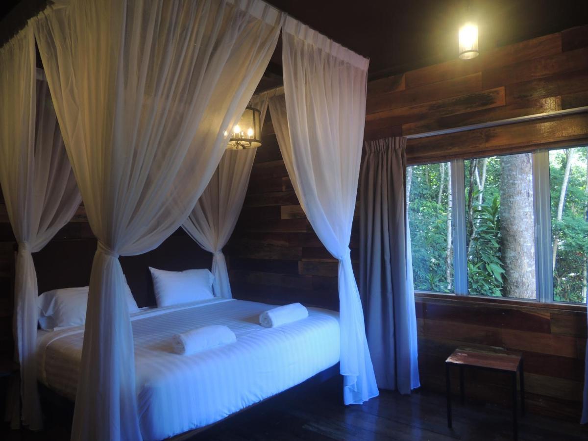 Utan Teluk Nipah Vila Pekan Pangkor Exterior foto
