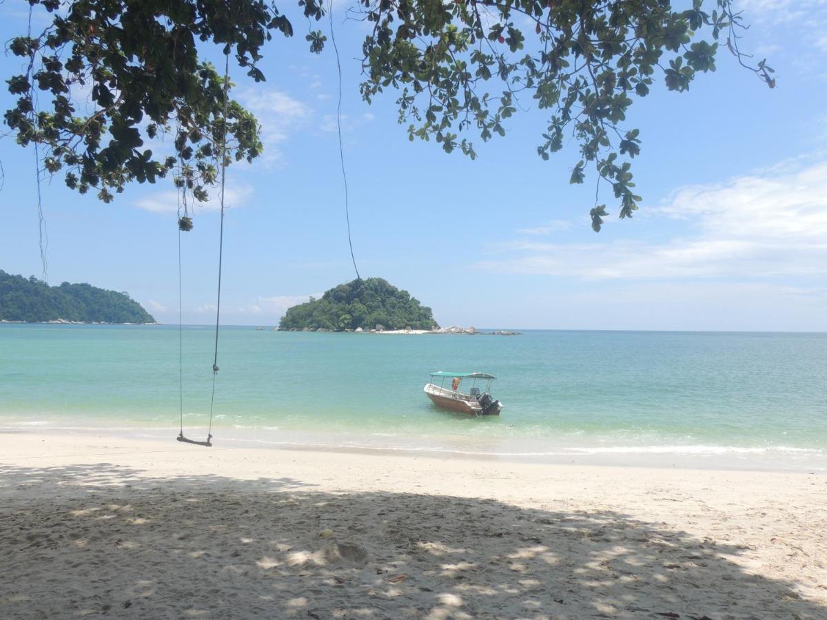 Utan Teluk Nipah Vila Pekan Pangkor Exterior foto